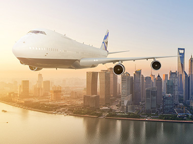 利比亞空運(yùn)到機(jī)場(chǎng)